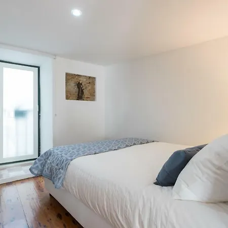 شقة Charming Travessa Do Alcaide