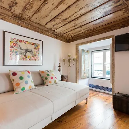 Charming Travessa Do Alcaide Lissabon